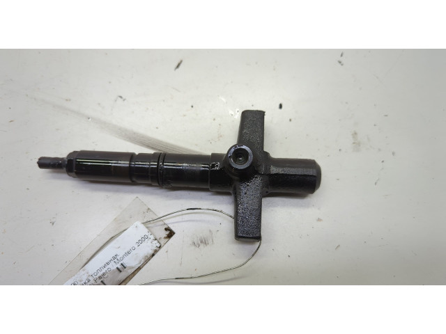 Форсунка топливная Mitsubishi Pajero / Montero 2000-2006 ME203961
