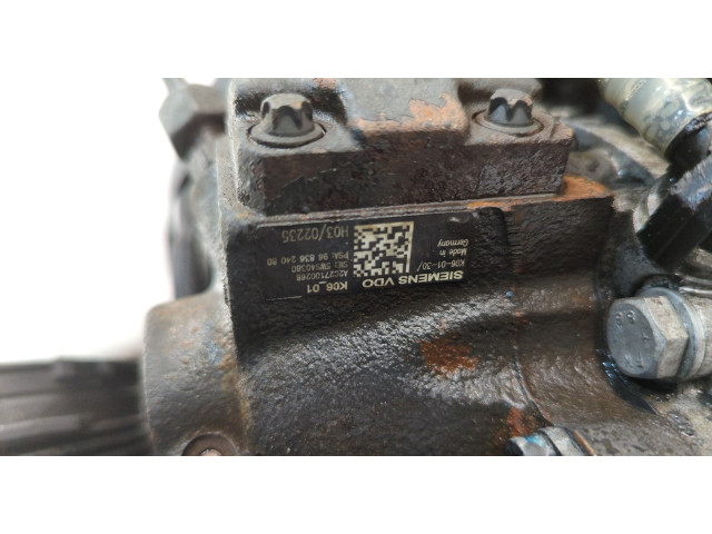 Форсунка топливная Volvo C30 2006-2013