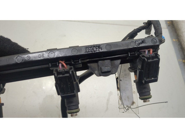 Форсунка топливная  Skoda Fabia 2007-2014    03C906031, 036133320C     