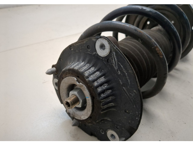 Стойка амортизатора  Chevrolet Trailblazer 2019- 42755596     