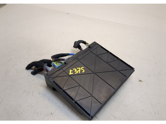 Блок комфорта  Chevrolet Equinox 2017-      13524922  