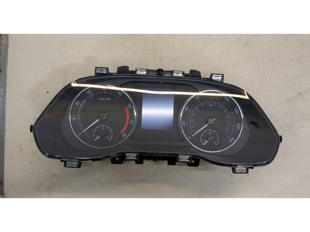 Панель приборов Skoda Octavia (A8) 2019- 5E3920940B