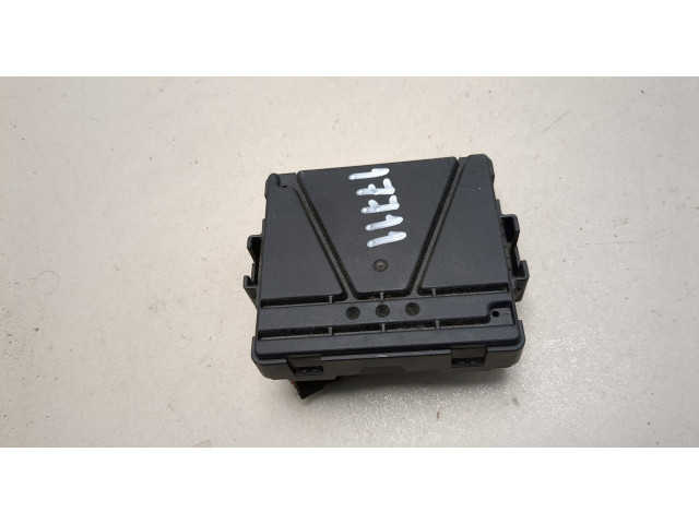 Блок комфорта  Audi A3 (8V) 2012-2020      5Q0907530AJ  