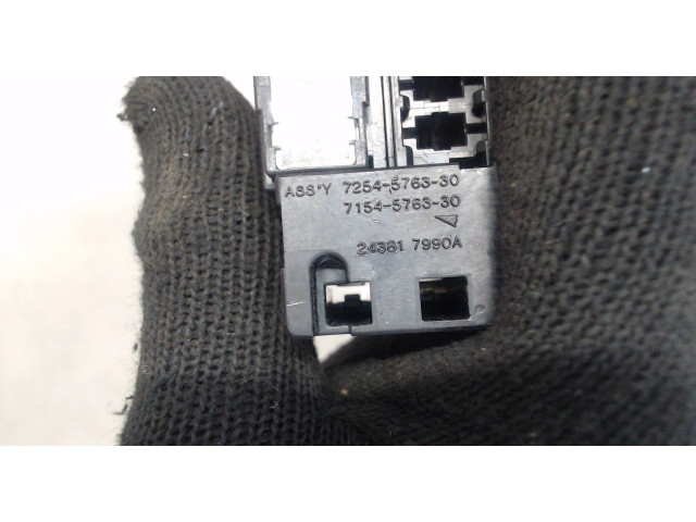 Блок предохранителей Infiniti QX56 2010-2013 243817990a 5.6