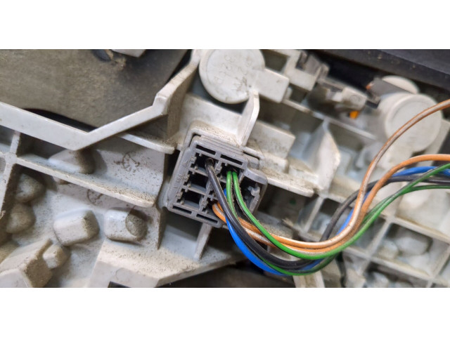 Задний фонарь