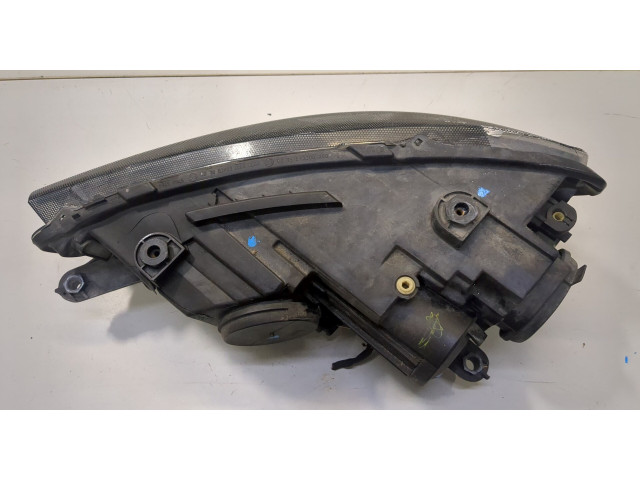 Фара передняя  Volkswagen Scirocco 2008- правая 