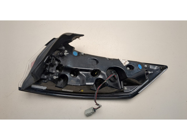 Задний фонарь     KT4Z13405B     