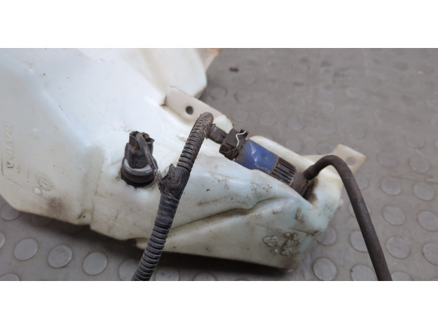 Бачок омывателя  Volvo S40 / V40 1995-2004    
