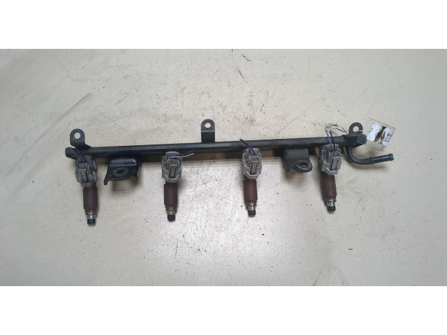 Форсунка топливная Suzuki Ignis 2000-2004