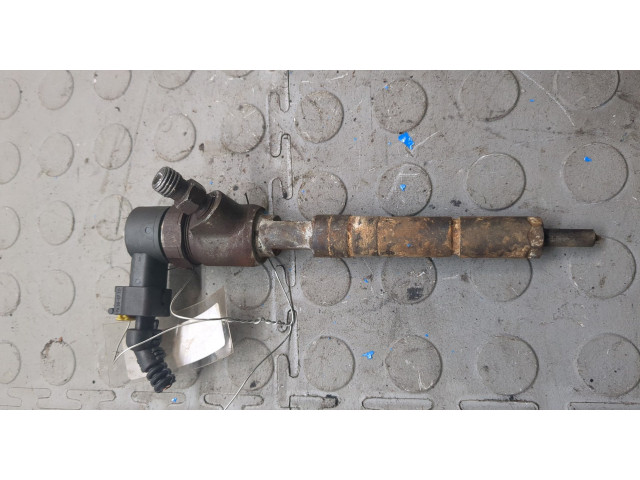 Форсунка топливная  Fiat Grande Punto 2005-2010    55197875     