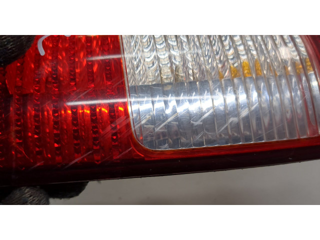 Задний фонарь