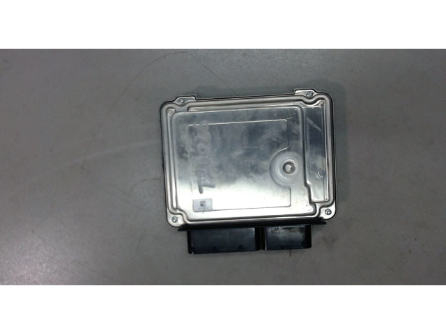 Блок управления двигателем  Audi A5 2011-2016     