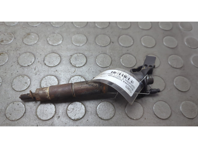 Форсунка топливная  Mercedes E W211 2002-2009    A6420700587, A6420701387     