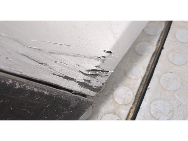 Бампер  Volkswagen Polo 2001-2005 передний   