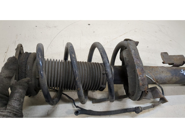 Стойка амортизатора  Volvo V50 2007-2012      