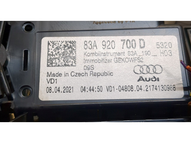 Панель приборов Audi Q3 2018-