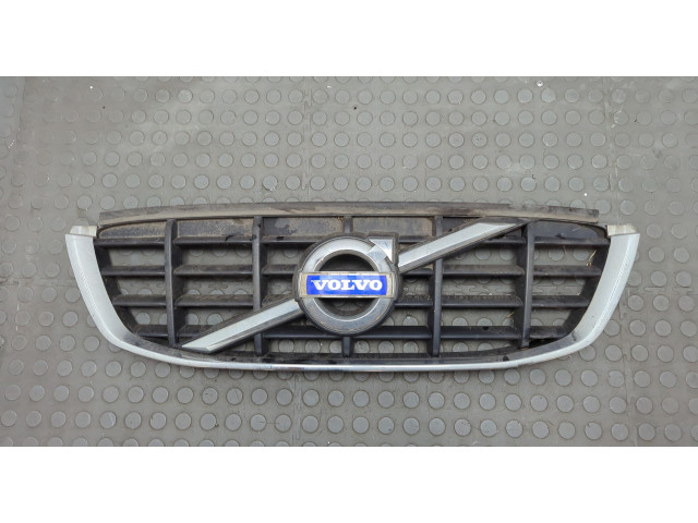 Решетка радиатора  Volvo XC60 2008-2017          31290999