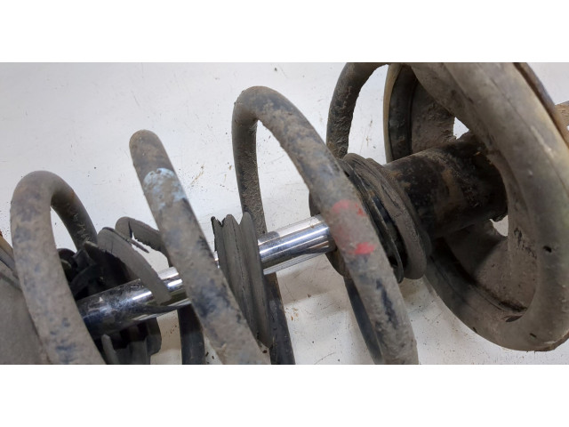 Стойка амортизатора  Nissan X-Trail (T30) 2001-2007 55302EQ025, 550208H762     