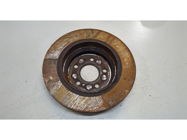 Диск тормозной Mercedes CLS C218 2011-2017 задний