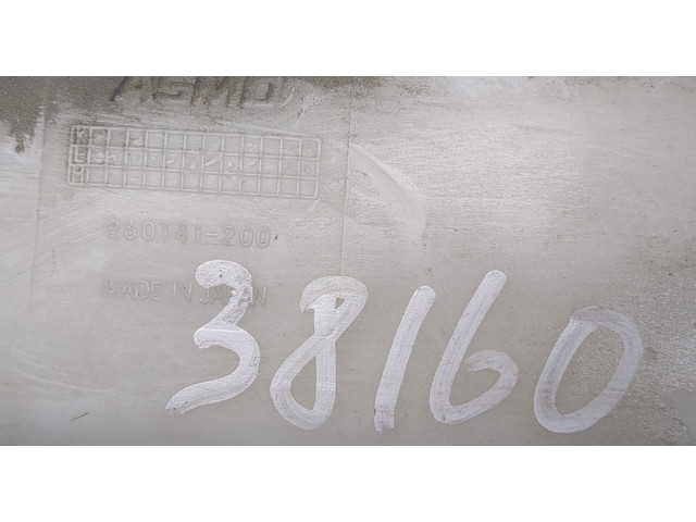 Бачок омывателя Mitsubishi Pajero 1990-2000 2.5