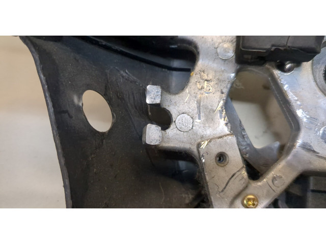 Руль  Nissan Elgrand 2002-2010           