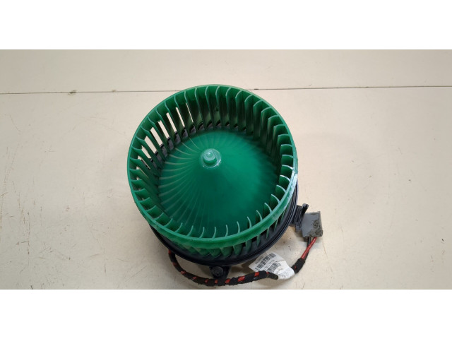 Моторчик печки  Opel Meriva 2010-        