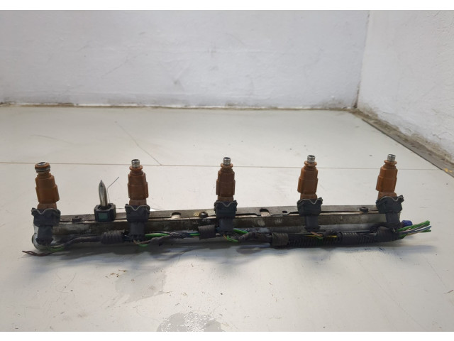 Форсунка топливная Volvo V70 2001-2008 9186340, 0280155831, 9186942