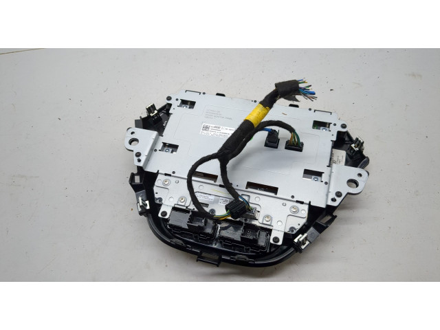 Дисплей бортового компьютера Chevrolet Bolt 2016-2021 42556932