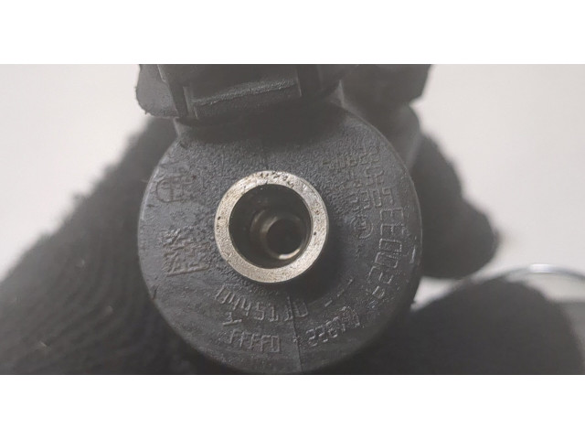 Форсунка топливная  Peugeot Partner 2008-2012    0445110311     