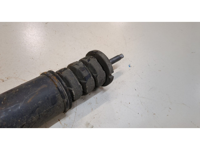 Стойка амортизатора  Renault Clio 1998-2008     1.2  бензин