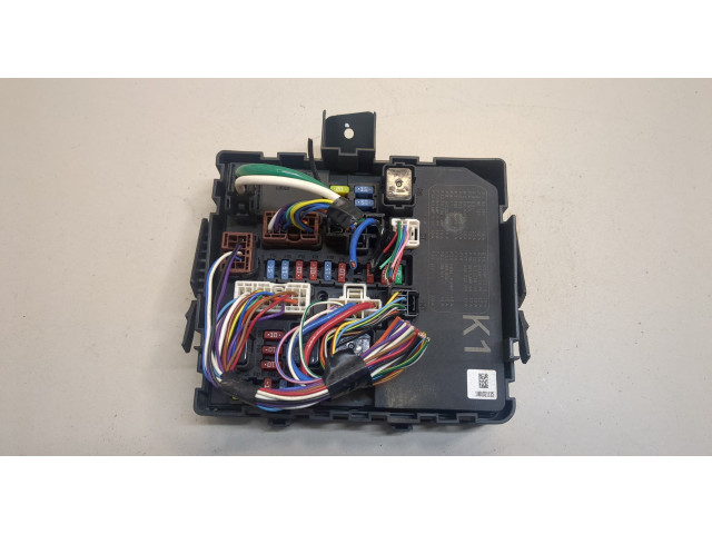 Блок предохранителей Infiniti QX80 2014-2017 284B71LA0B