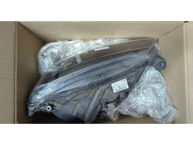 Фара передняя  Skoda SuperB 2015-2025 левая 