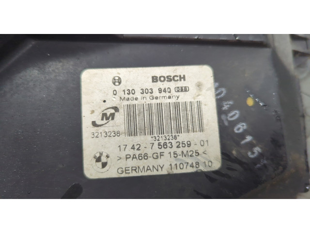 Вентилятор радиатора  BMW 3 E90, E91, E92, E93 2005-2012           