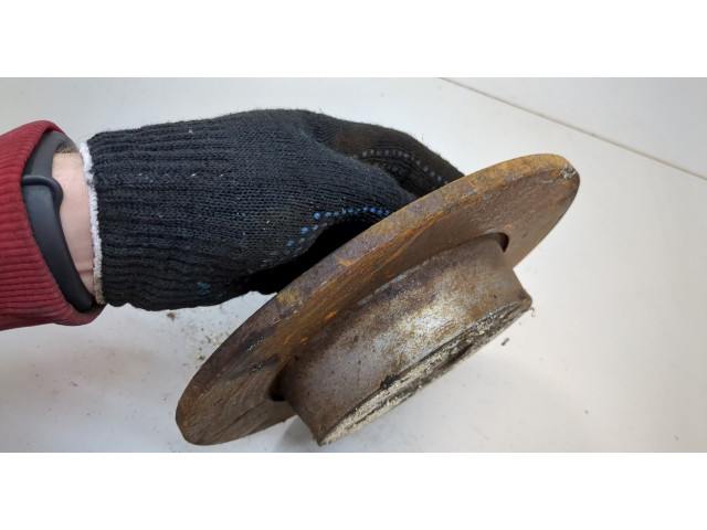 Диск тормозной Volkswagen Touran 2010-2015 задний 1K0615601AA