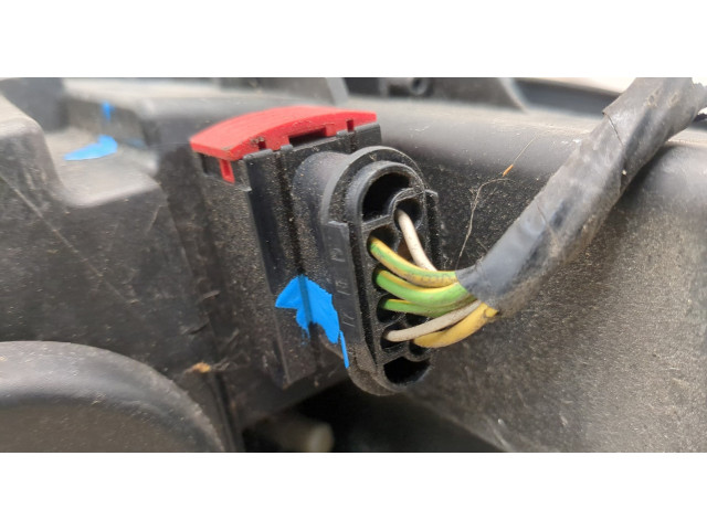 Фара передняя  Peugeot 407 2004-2011 левая 