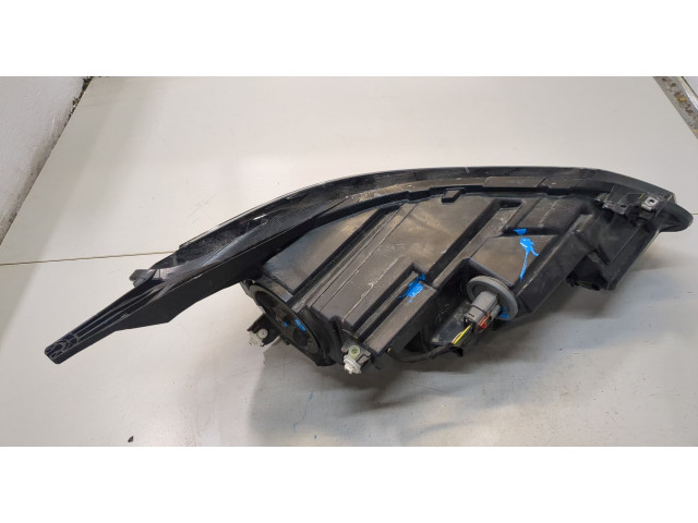 Фара передняя  Chevrolet Equinox 2017- левая 