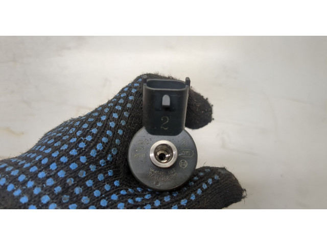 Форсунка топливная Peugeot 306 1993-2002