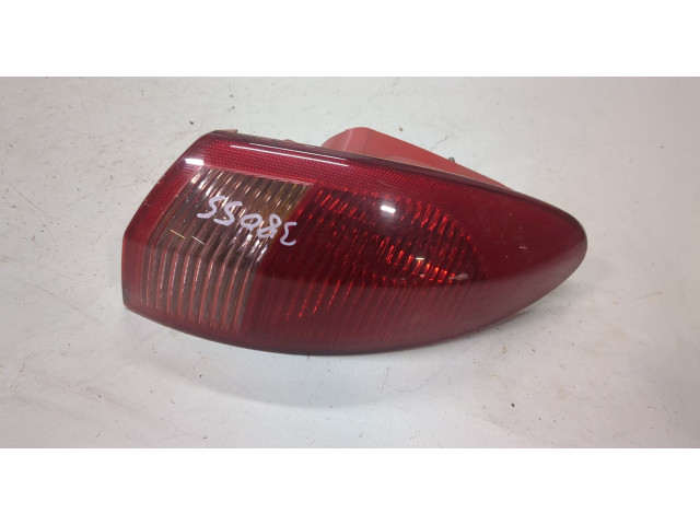 Задний фонарь        Alfa Romeo 147 2000-2004 