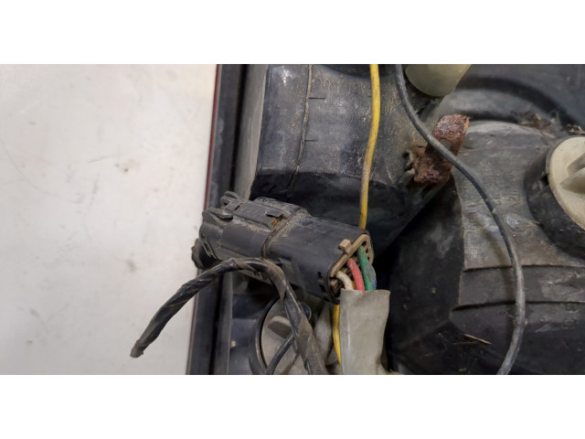 Задний фонарь