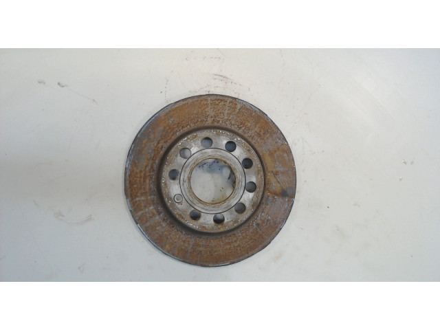 Диск тормозной Volkswagen Caddy 2010-2015 1.6 задний 1K0615601AA