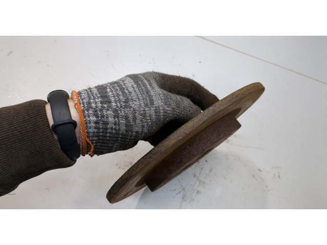 Диск тормозной  Pontiac Vibe 2 2008-2010   задний         