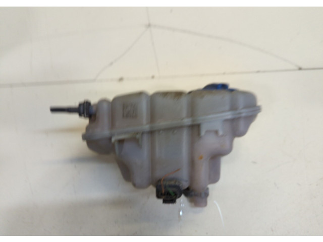 Бачок расширительный  Audi A6 (C7) 2014-2018    