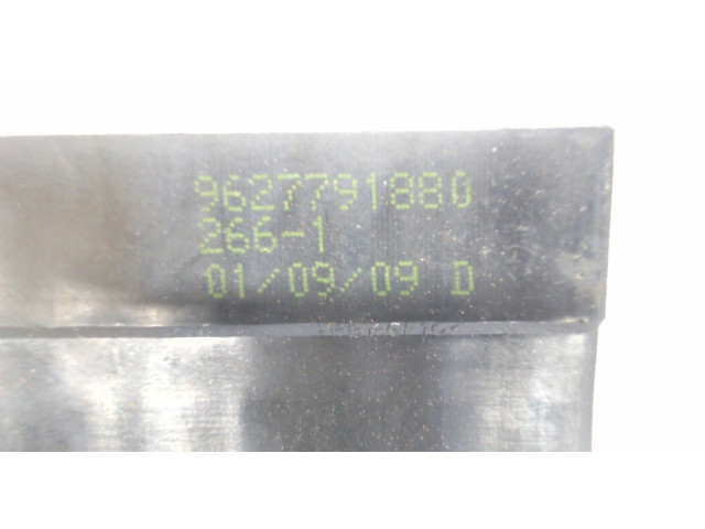 Блок предохранителей Citroen C4 Picasso 2006-2013 9627791880 1.6