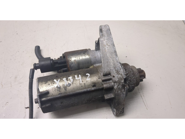 Стартер  Volvo V50 2007-2012 2.4     