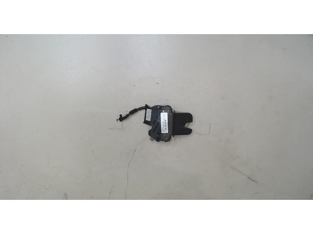 Замок багажника Audi A4 (B7) 2005-2007