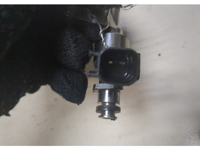 Форсунка топливная Cadillac XT5 2016-2019