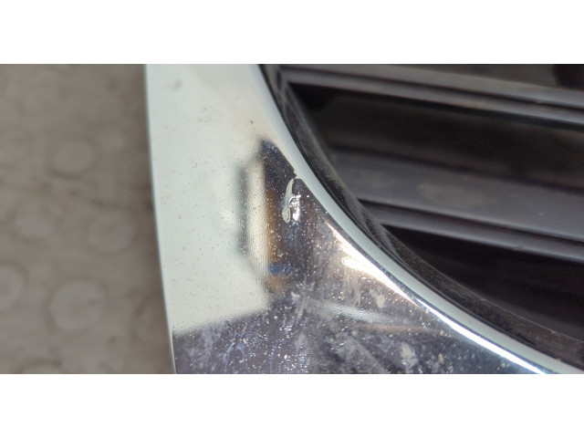 Решетка радиатора Volkswagen Passat 6 2005-2010 3C0853651AD, 3C0853601C