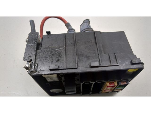 Блок предохранителей Audi TT (8J) 2006-2010