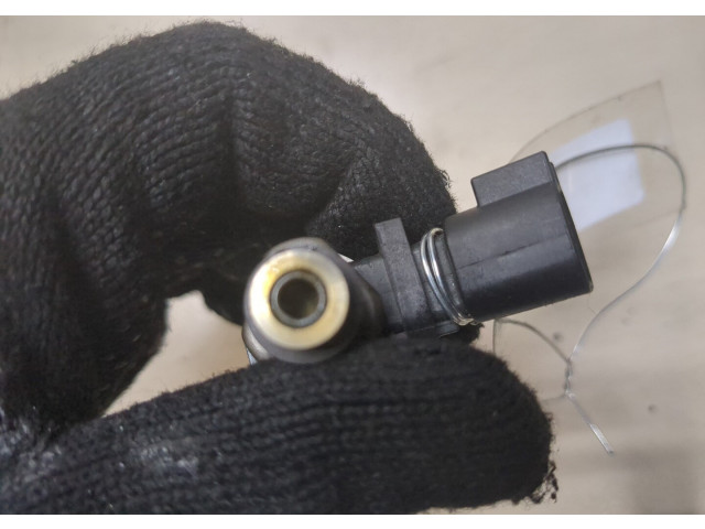 Форсунка топливная Cadillac XT5 2016-2019