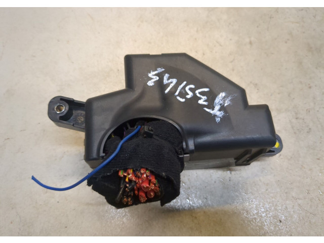 Блок предохранителей  Skoda Octavia (A5) 2008-2013           1.6